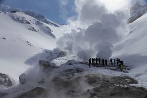 SKOLKOVO: The SKOLKOVO Business School and International Paper conducted an extreme module for MBA-6 students in Kamchatka SKOLKOVO: The SKOLKOVO Business School and International Paper conducted an extreme module for MBA-6 students in Kamchatka