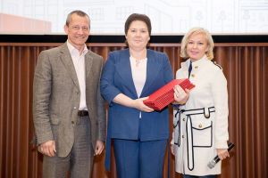 СКОЛКОВО: 32 команды моногородов защитили свои проекты в бизнес-школе СКОЛКОВО СКОЛКОВО: 32 команды моногородов защитили свои проекты в бизнес-школе СКОЛКОВО